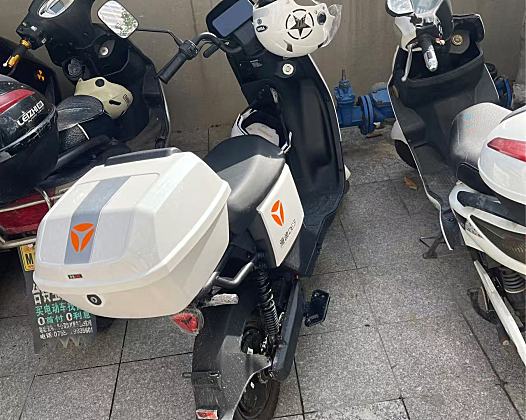 如何给雅迪电动车更换油门转把，转把故障