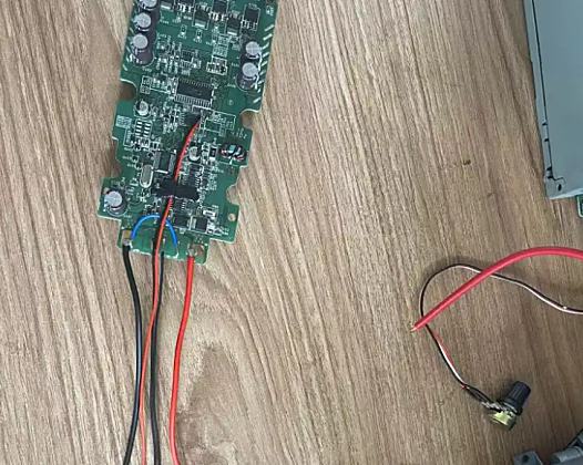 hp服务器c7000暴力风扇12v 16.5a改装调速的方法和教程，材料可以从创造迷商城购买