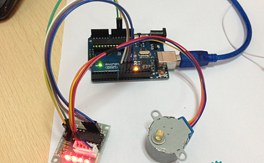 如何用arduino 电位器、面包板驱动步进电机试验和代码