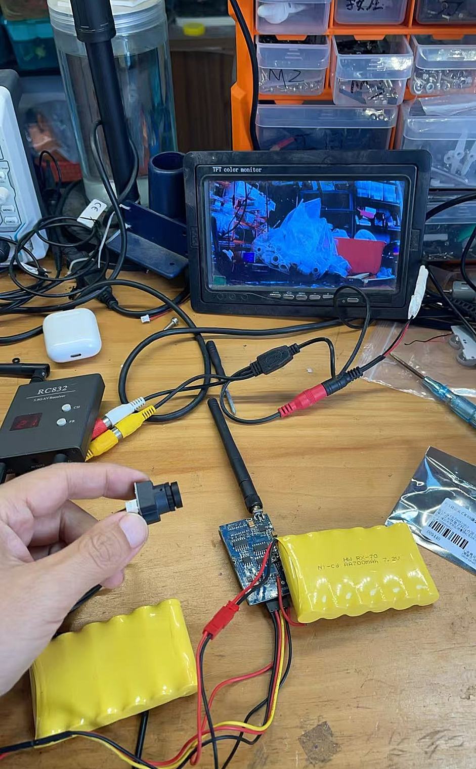 5.8G图传 FPV 无线图传发射接收 TS832 RC832连接显示器摄像头使用方法