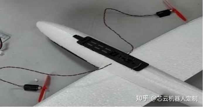 手抛航模飞机组装教程